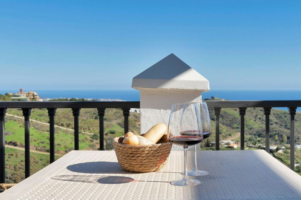 Penthouse Calahonda Málaga - image 38