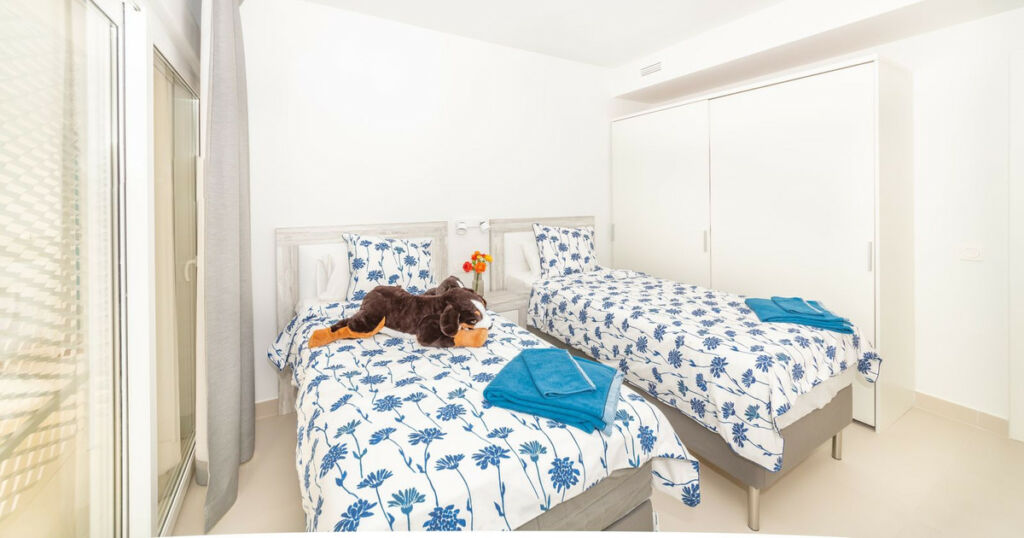 Ground Floor Apartment Carvajal Málaga - image 37