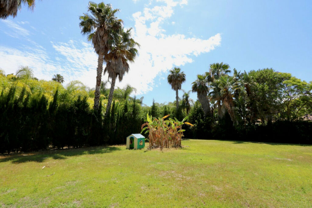 Detached Villa Sotogrande Costa Cádiz - image 37
