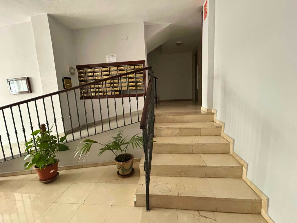 Top Floor Apartment Marbella Málaga - image 37