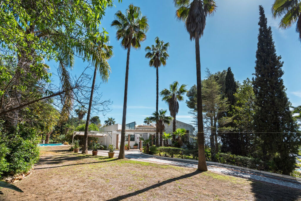 Detached Villa Mijas Málaga - image 37