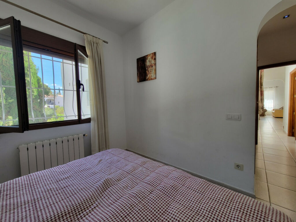 Detached Villa Moraira Alicante - image 37