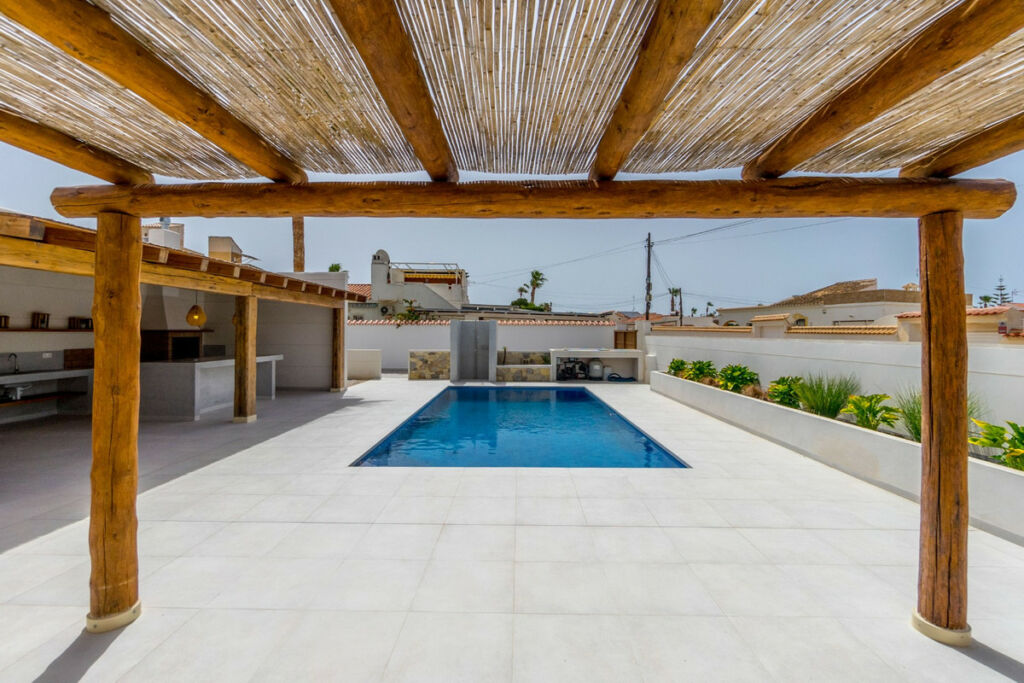 Detached Villa Torrevieja Alicante - image 38