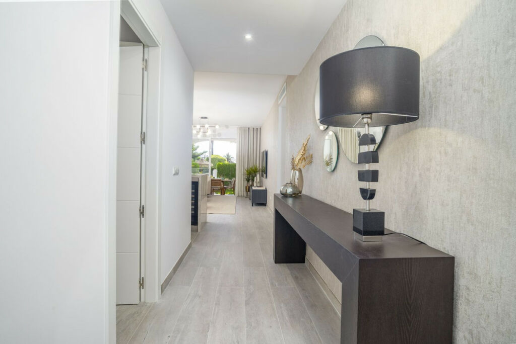 Ground Floor Apartment Nueva Andalucía Málaga - image 38