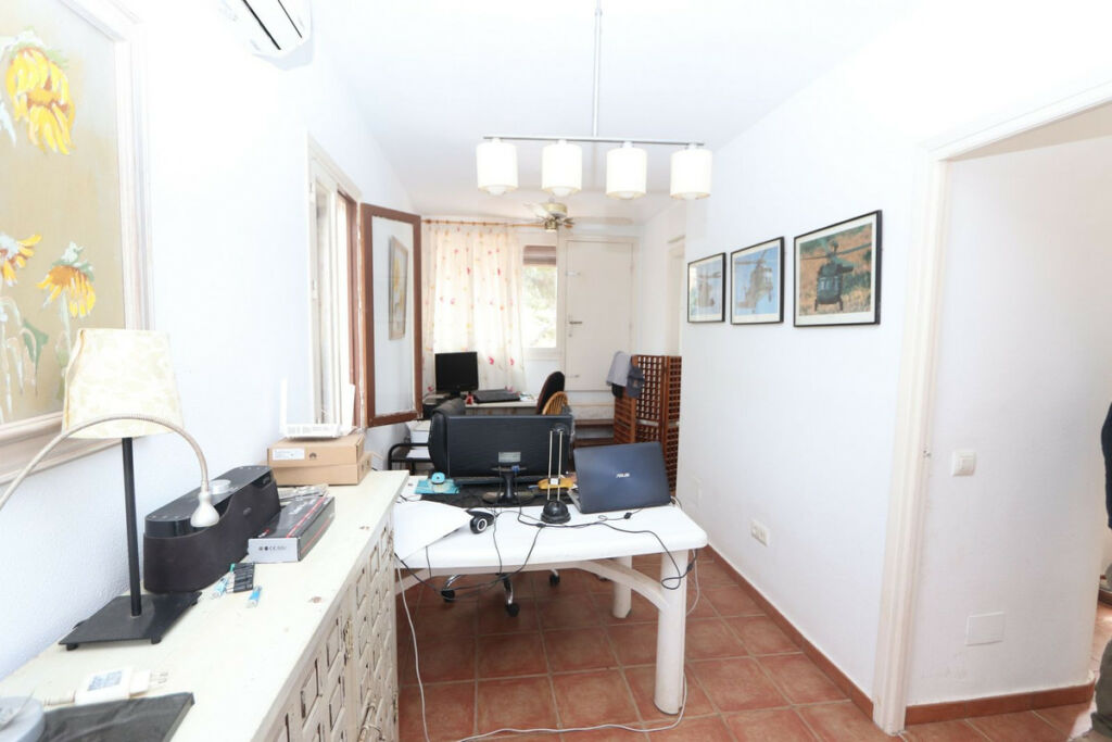 Detached Villa Cabo Roig Alicante - image 38