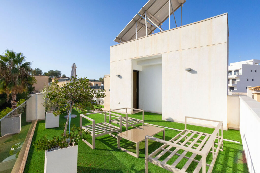 Detached Villa Villamartin Alicante - image 38