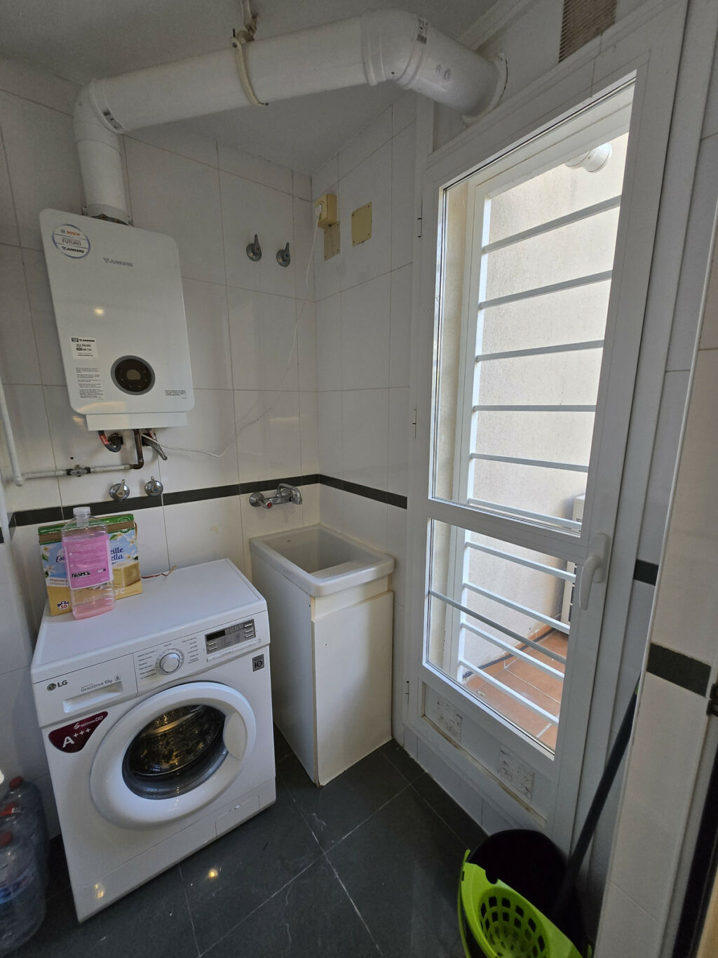 Middle Floor Apartment Selwo Málaga - image 38