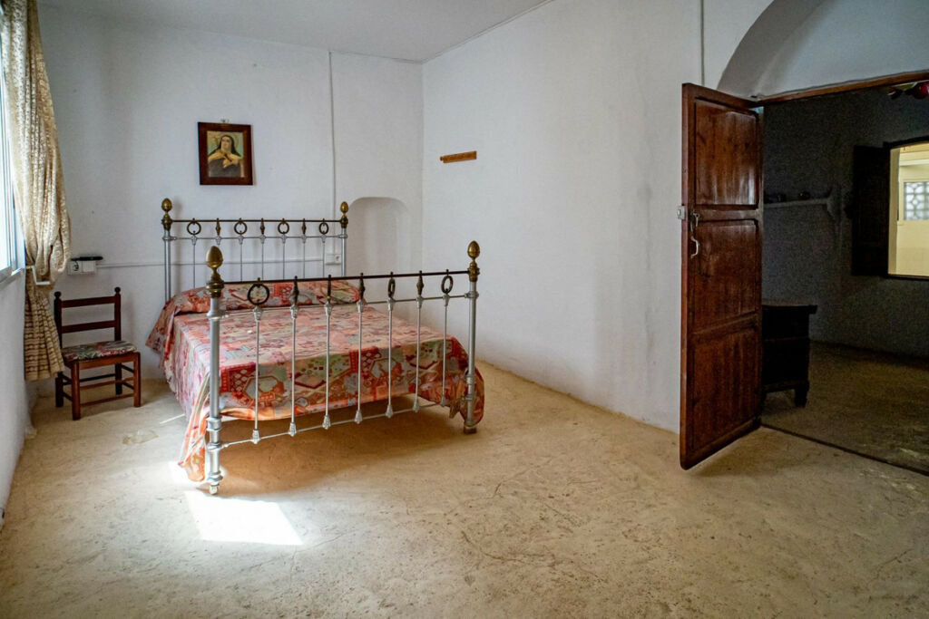 Townhouse Bolulla Alicante - image 40