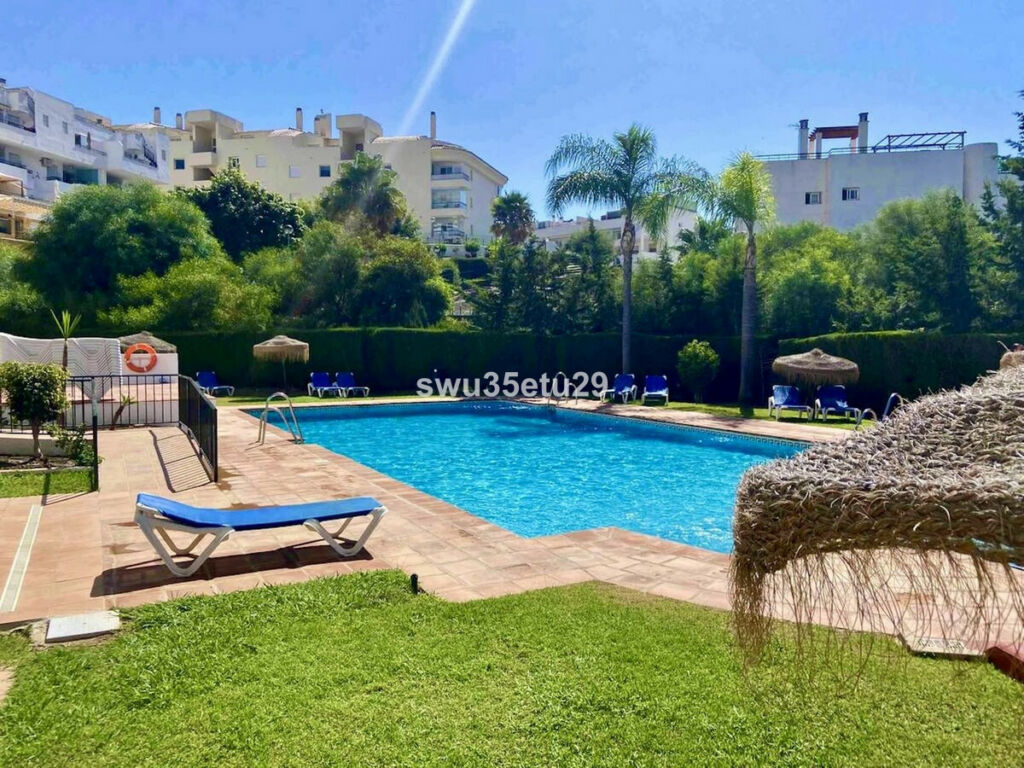 Ground Floor Apartment Riviera del Sol Málaga - image 4