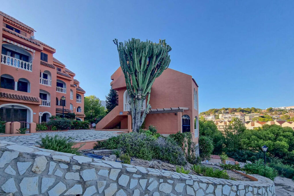 Townhouse Calpe Alicante - image 4