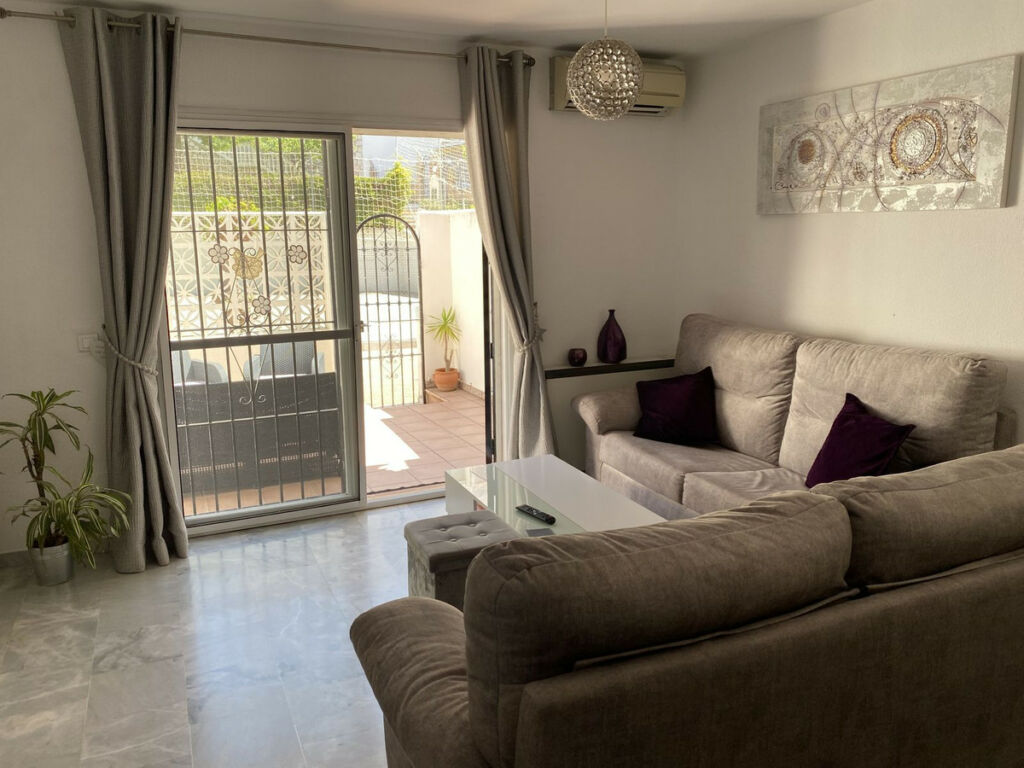 Townhouse Mijas Málaga - image 4