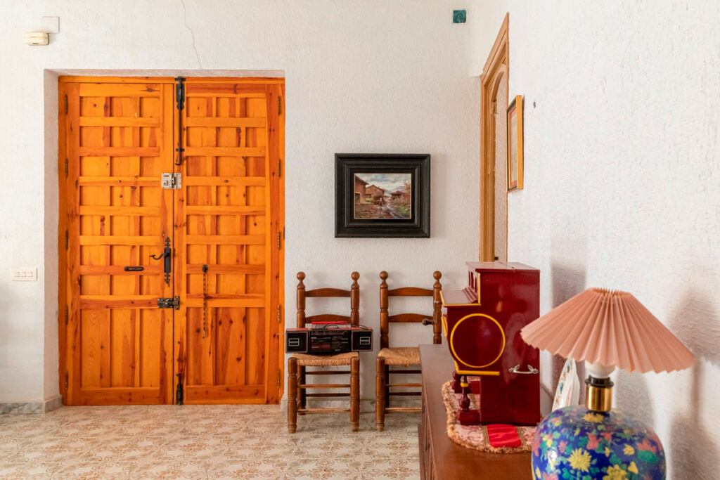 Detached Villa Yecla Murcia - image 4