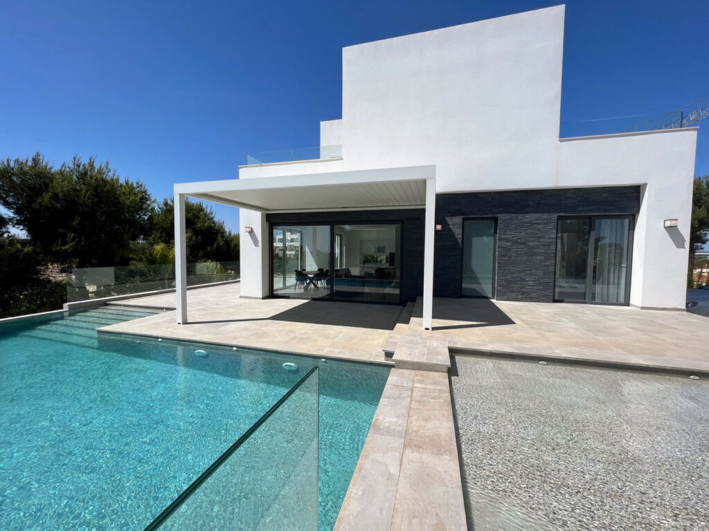 Detached Villa Las Colinas Golf Alicante - image 4