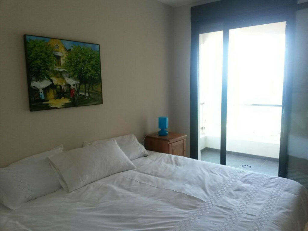 Middle Floor Apartment Estepona Málaga - image 10