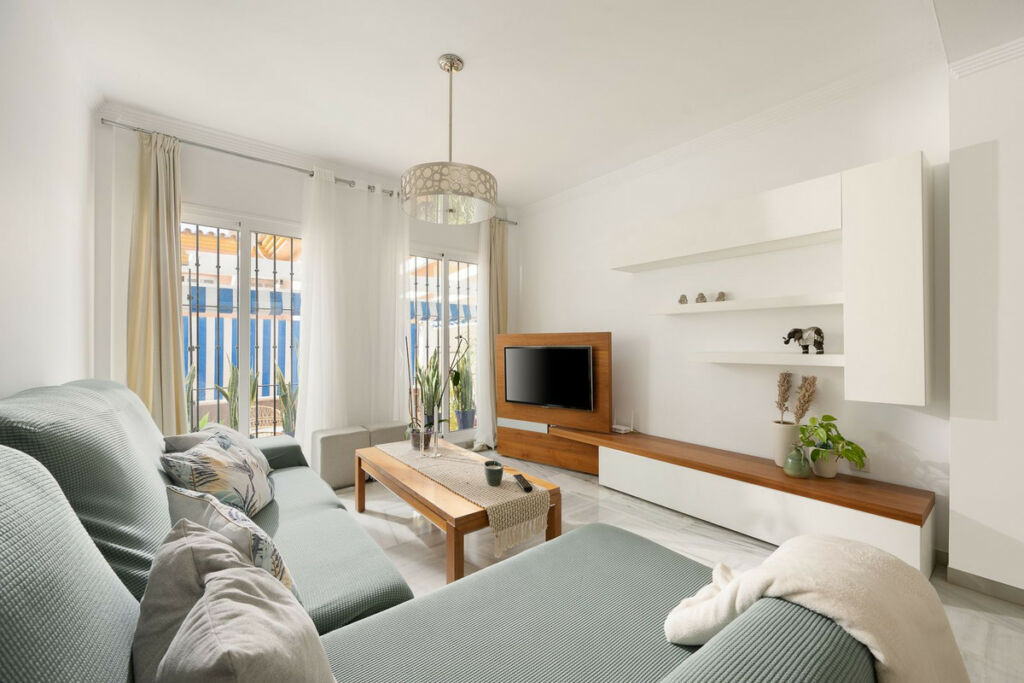 Townhouse Fuengirola Málaga - image 4