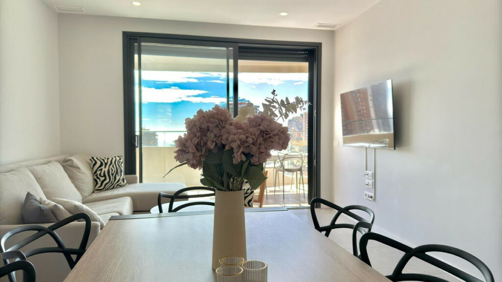Middle Floor Apartment Finestrat Alicante - image 4