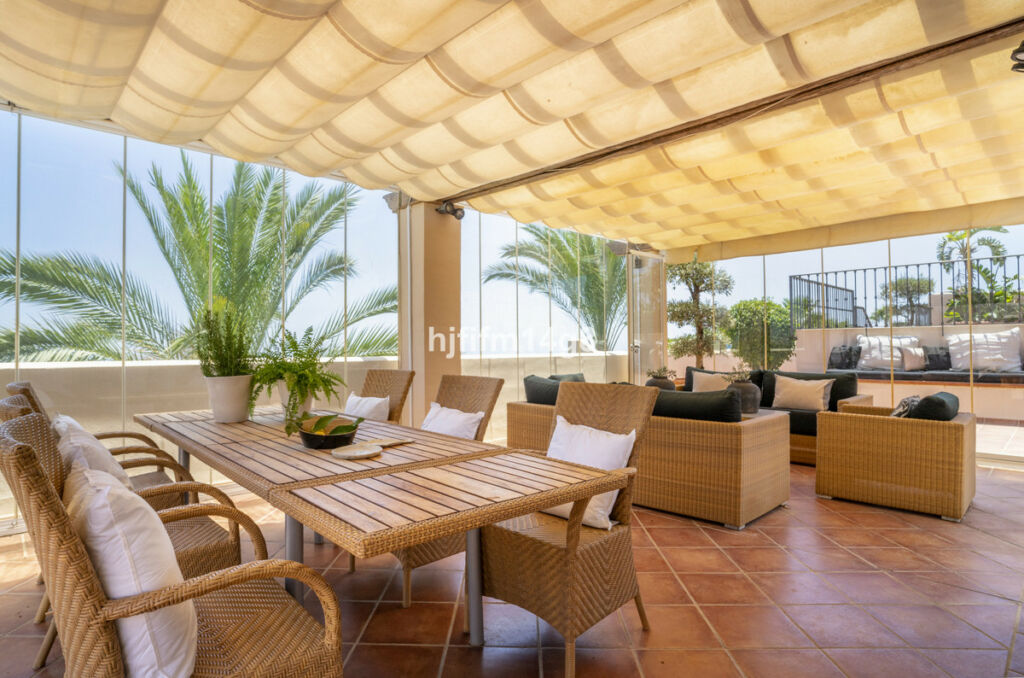 Penthouse Duplex Estepona Málaga - image 4