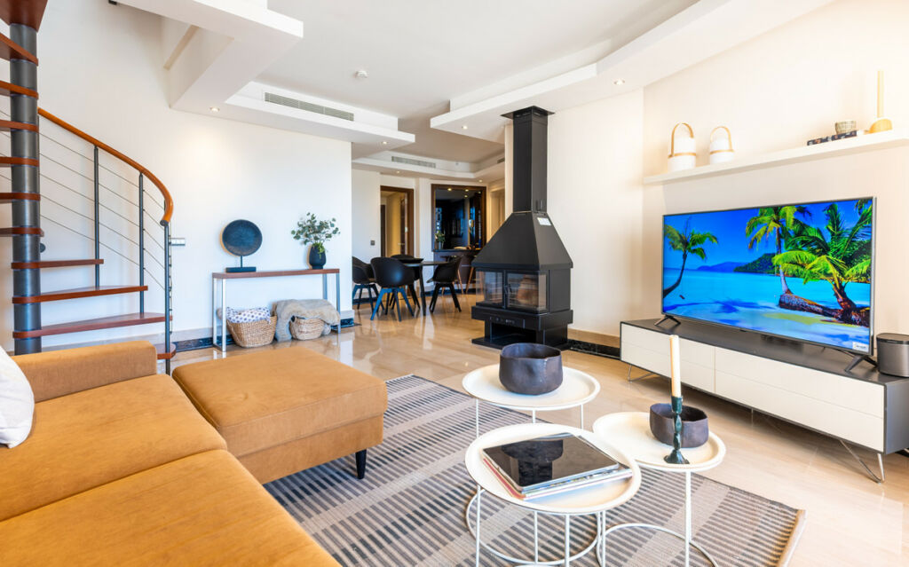 Penthouse Duplex Estepona Málaga - image 4