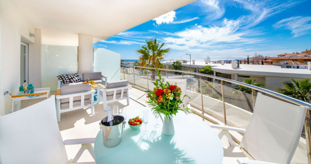 Ground Floor Apartment Carvajal Málaga - image 4