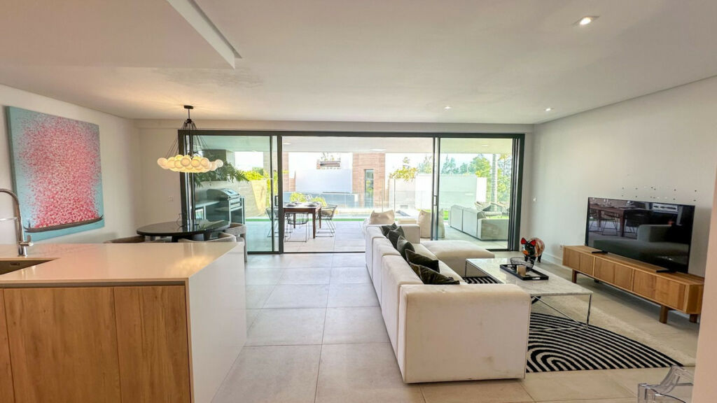 Duplex Cabopino Málaga - image 5