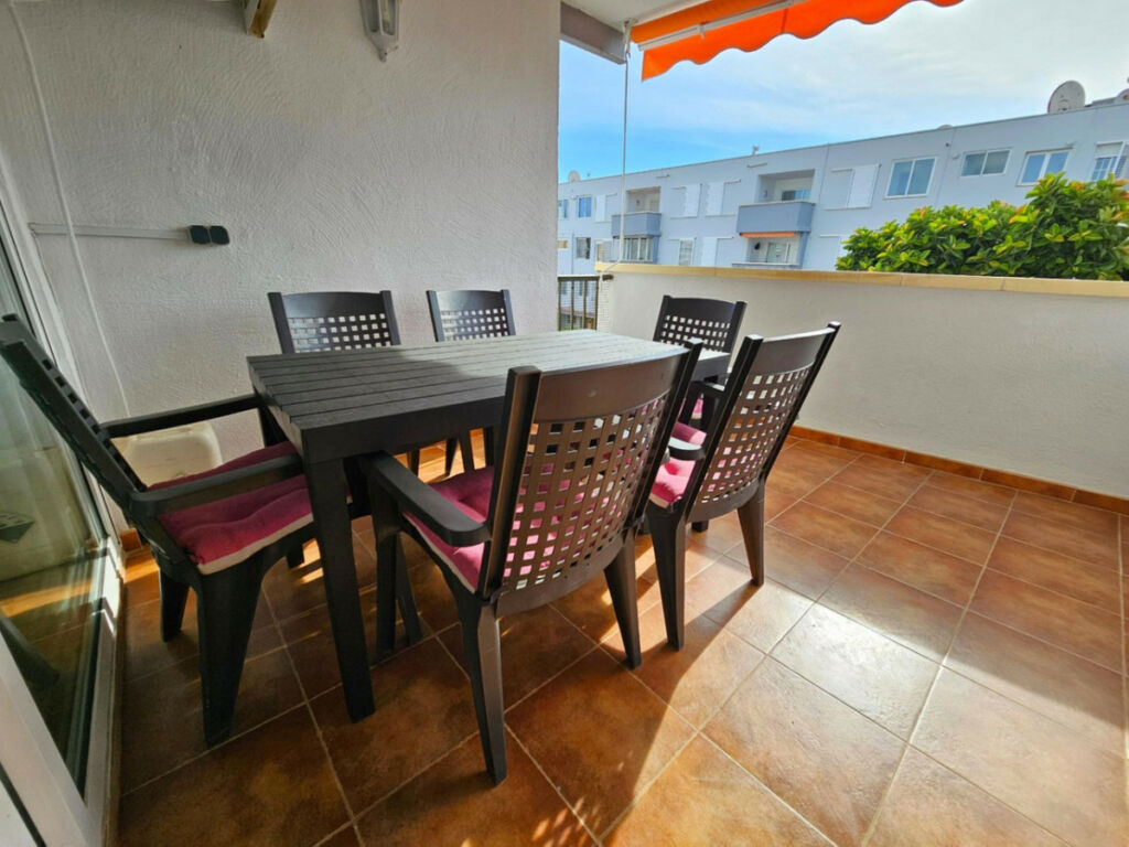 Middle Floor Apartment Javea Alicante - image 4