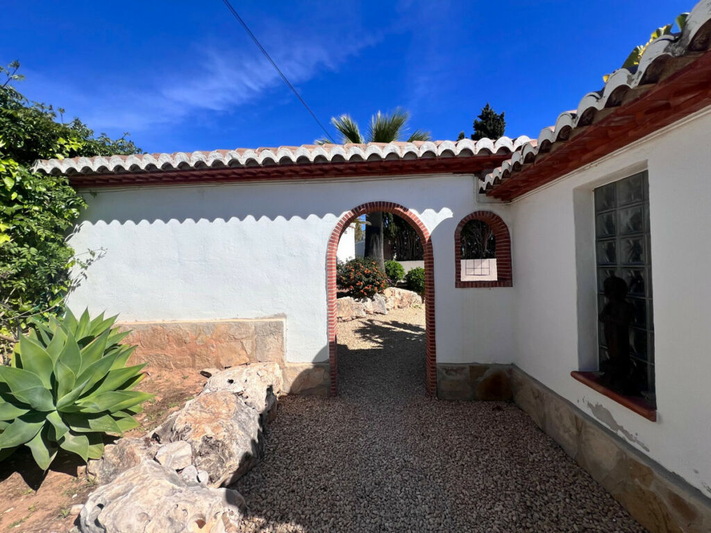 Detached Villa Javea Alicante - image 4
