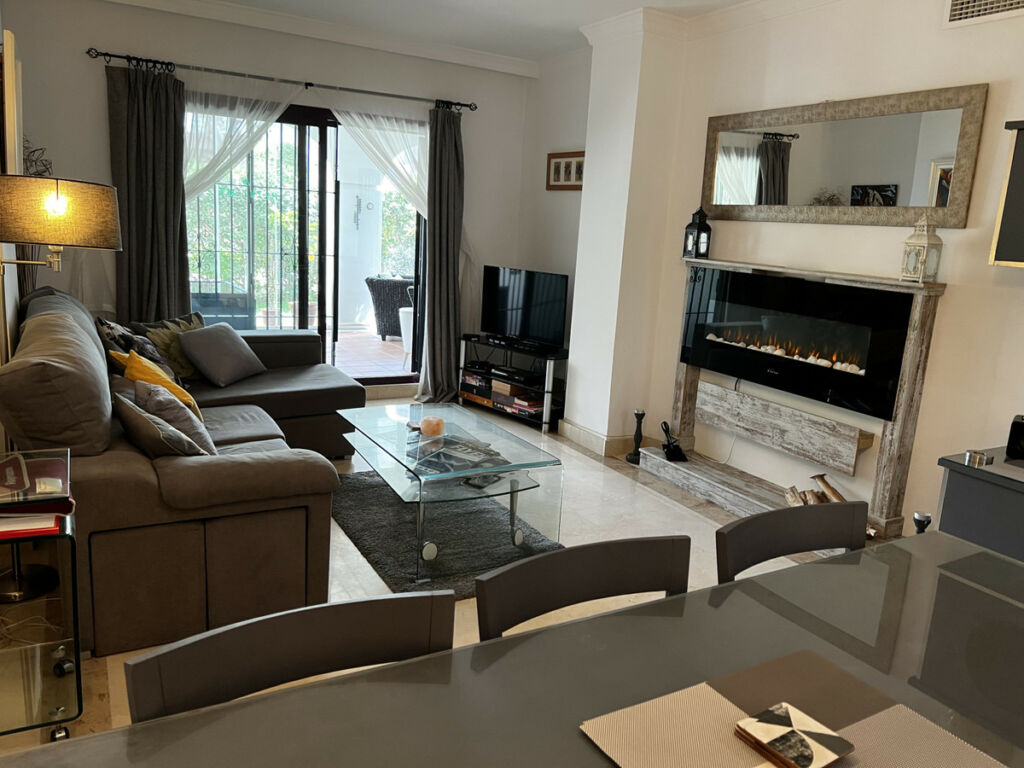 Ground Floor Apartment San Pedro de Alcántara Málaga - image 4