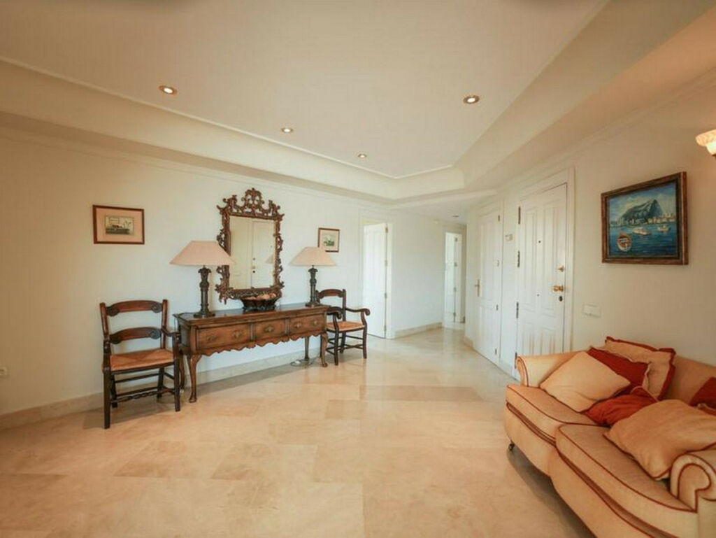 Penthouse Sotogrande Marina Cádiz - image 4