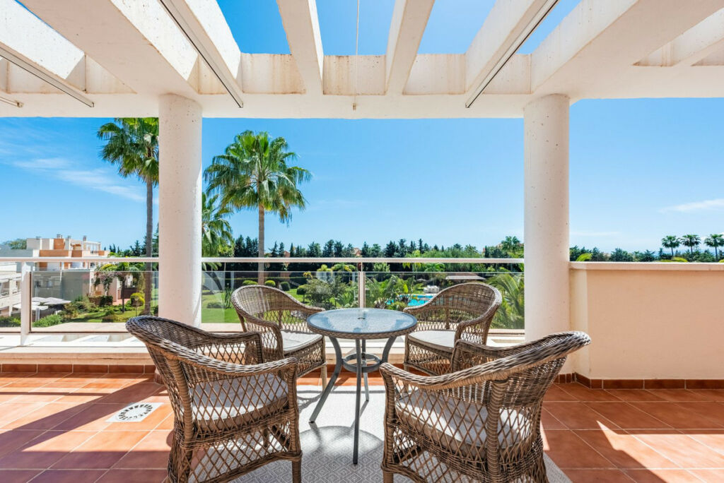 Penthouse Duplex Estepona Málaga - image 2