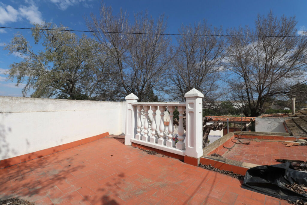 Detached Villa Heredades Alicante - image 5