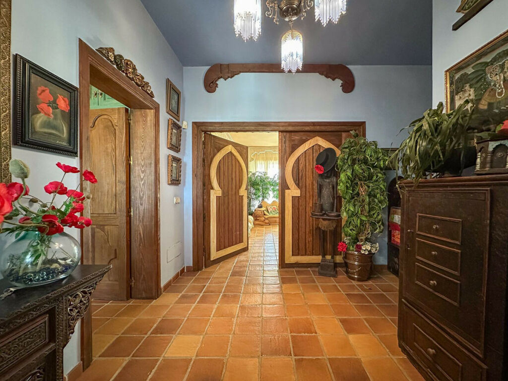 Detached Villa Cerros del Aguila Málaga - image 4