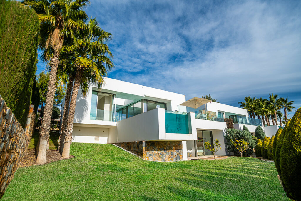 Detached Villa Las Colinas Golf Alicante - image 4