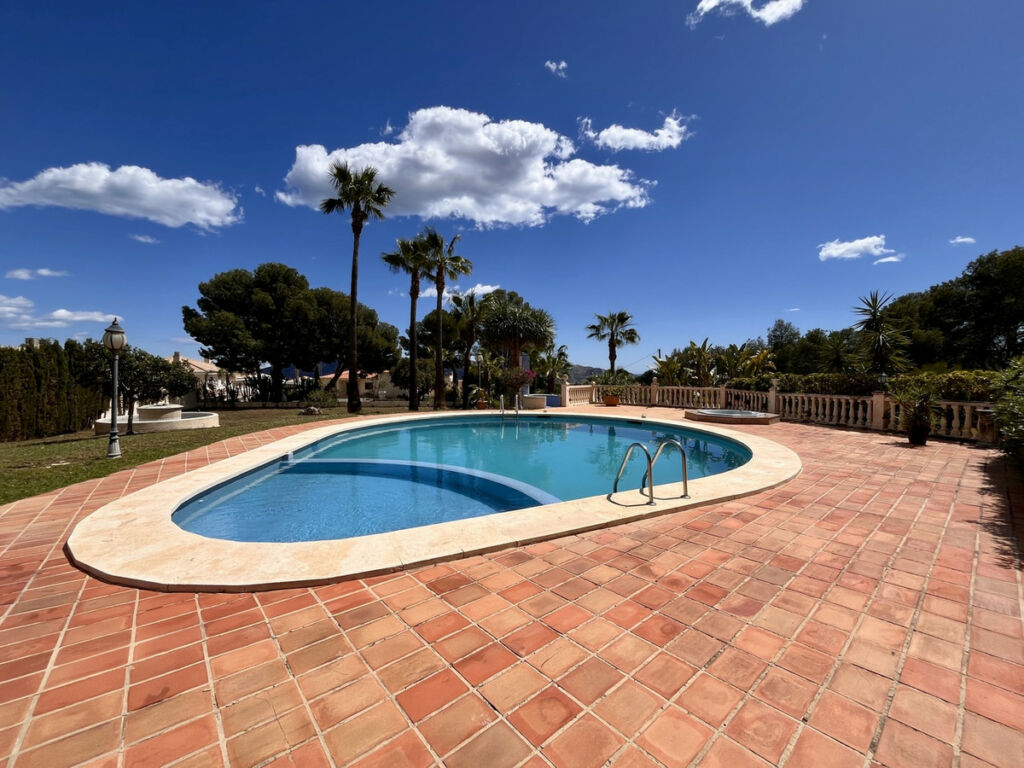 Detached Villa La Nucia Alicante - image 40