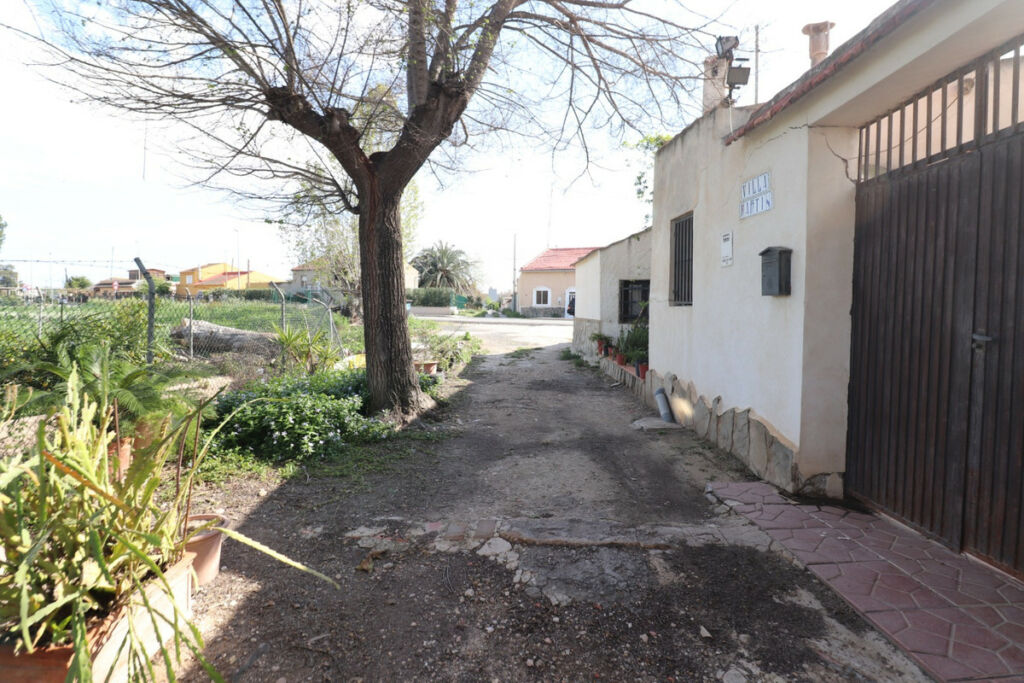 Detached Villa Heredades Alicante - image 41