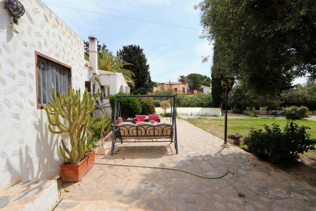 Detached Villa Cabo Roig Alicante - image 40