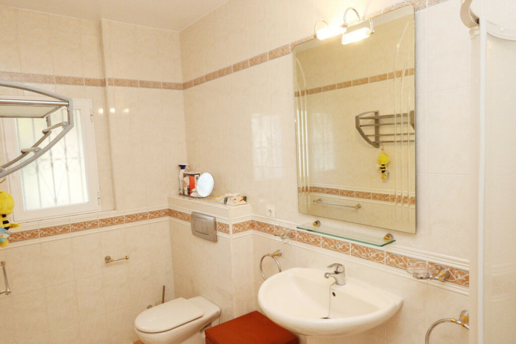 Detached Villa La Nucia Alicante - image 41