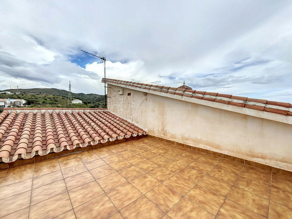 Detached Villa Chilches Málaga - image 41