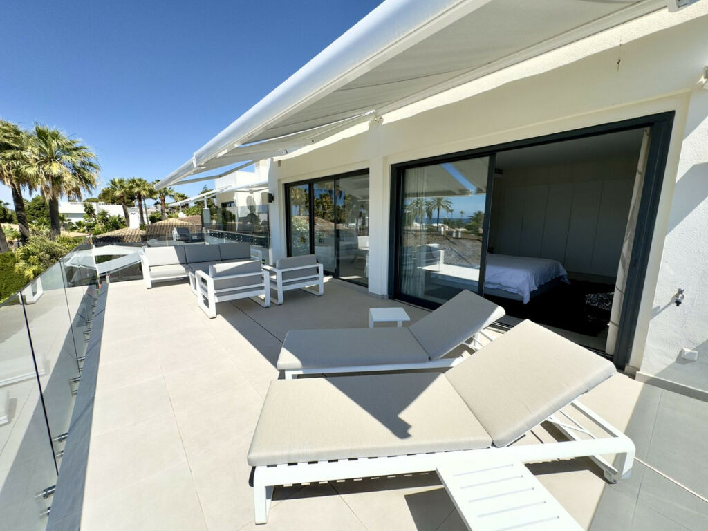 Detached Villa Los Monteros Málaga - image 40