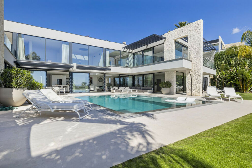 Detached Villa Benahavís Málaga - image 41