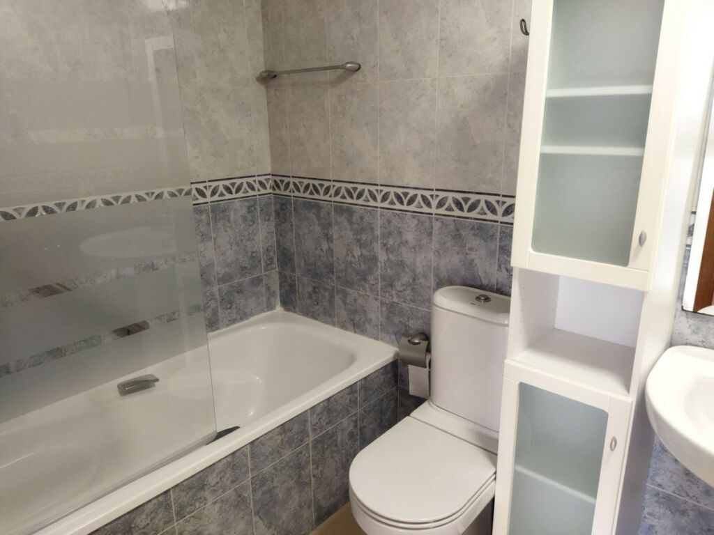 Middle Floor Apartment Benidorm Alicante - image 42