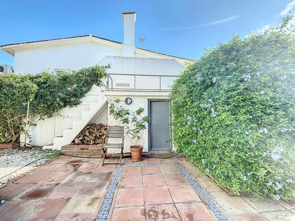 Detached Villa Almayate Málaga - image 42