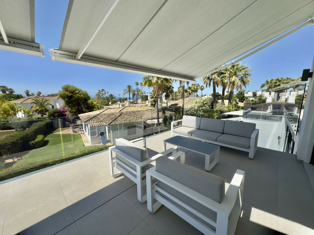Detached Villa Los Monteros Málaga - image 41