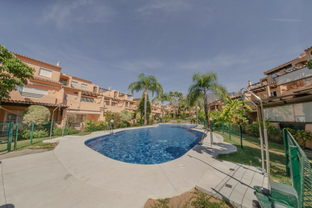 Townhouse The Golden Mile Málaga - image 41