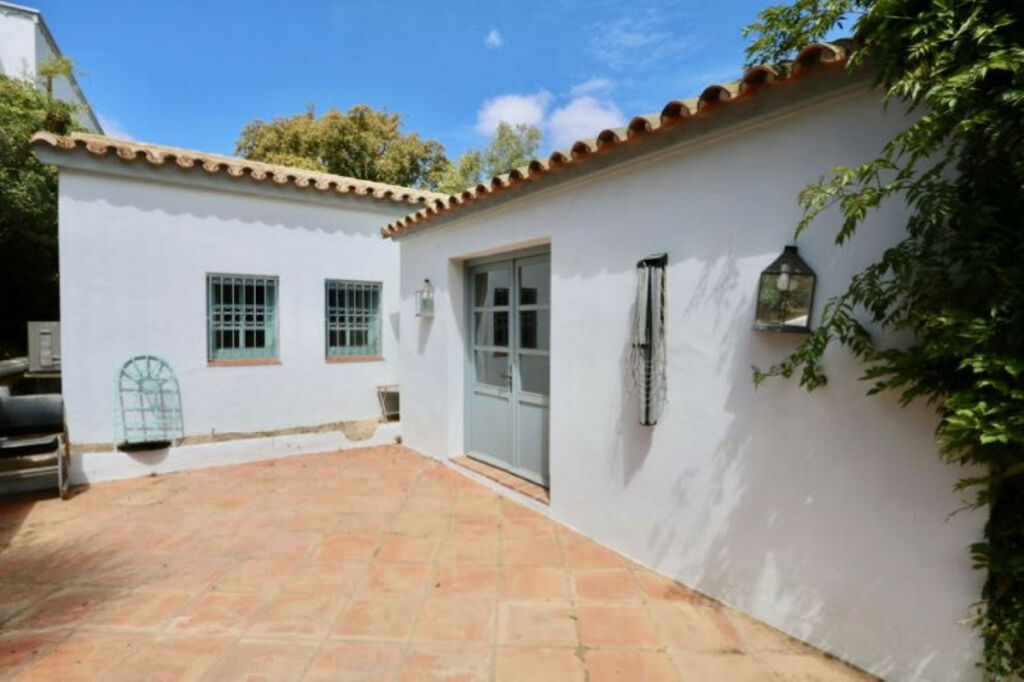Detached Villa Sotogrande Costa Cádiz - image 43