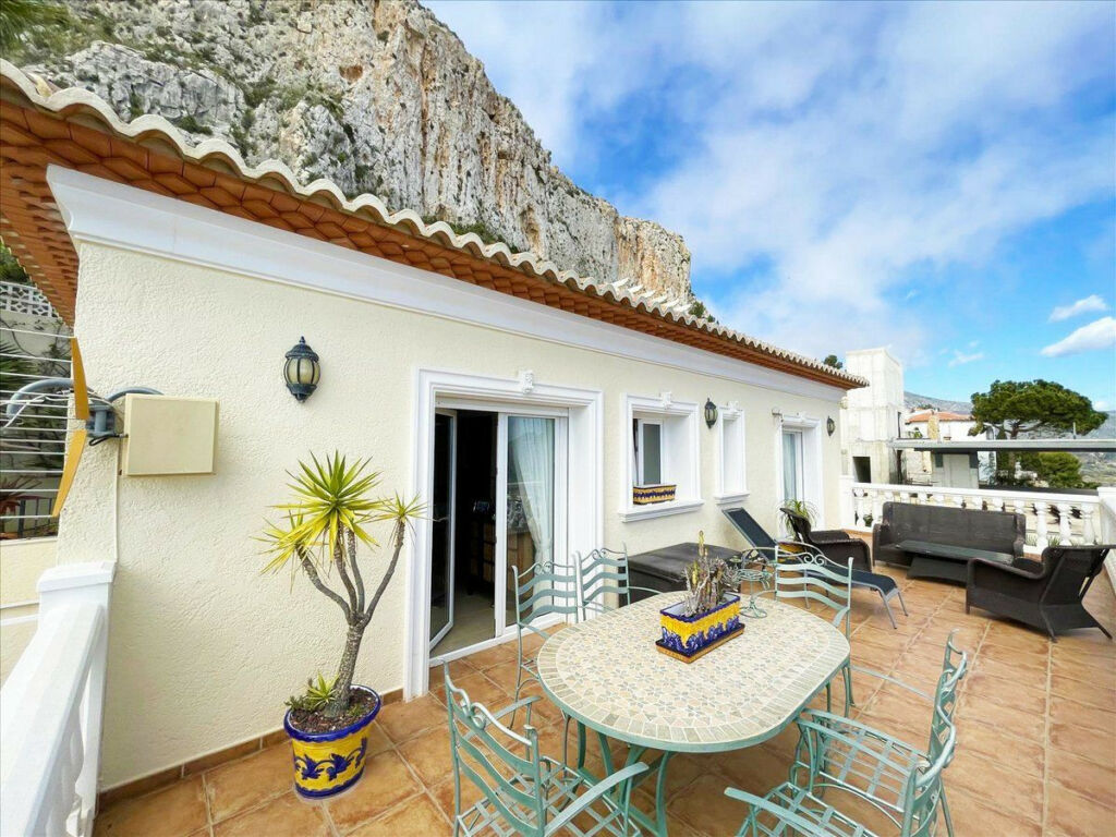 Detached Villa Calpe Alicante - image 43