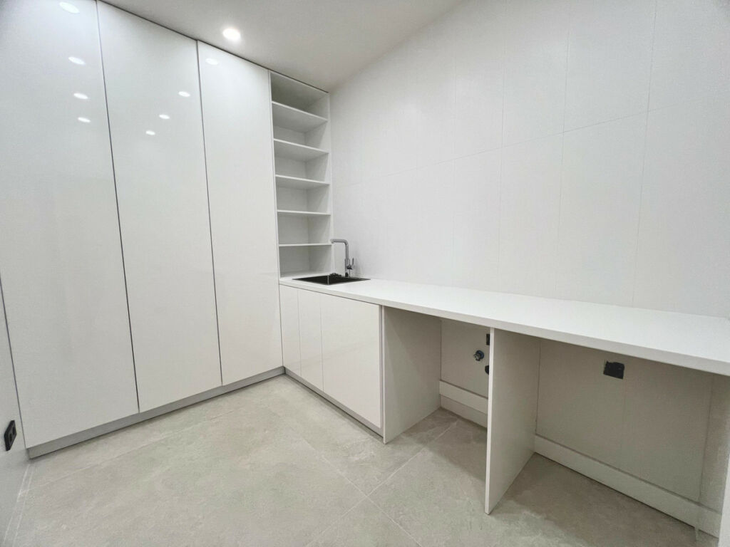 Detached Villa Marbella Málaga - image 44