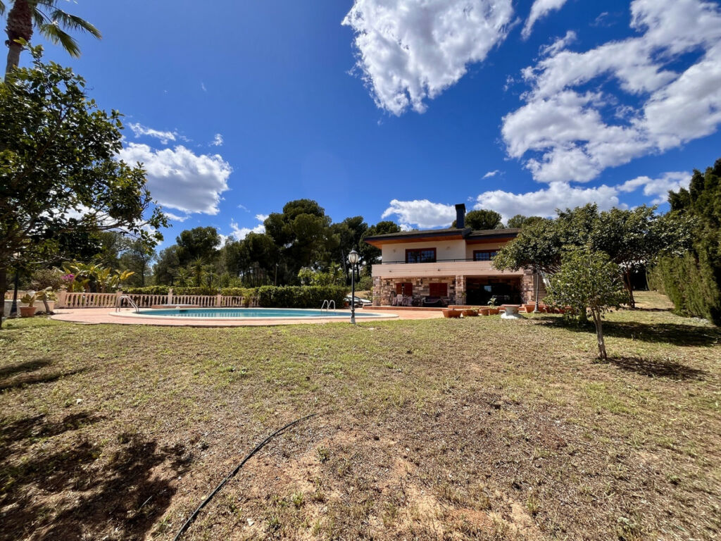 Detached Villa La Nucia Alicante - image 44