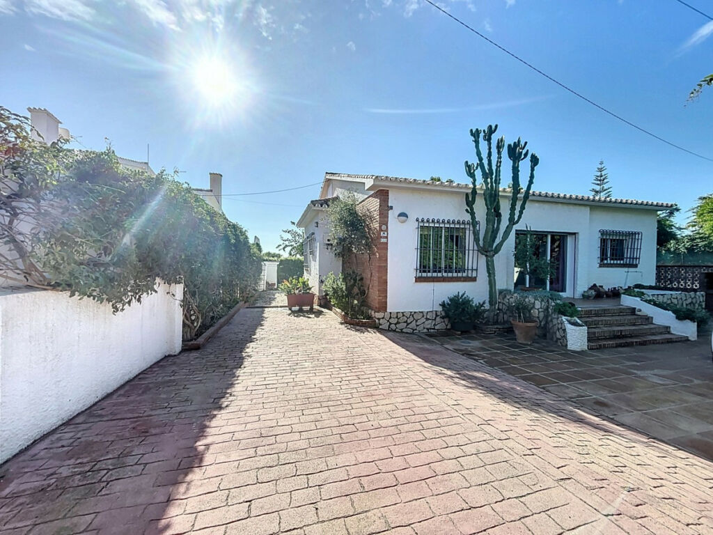 Detached Villa Almayate Málaga - image 45