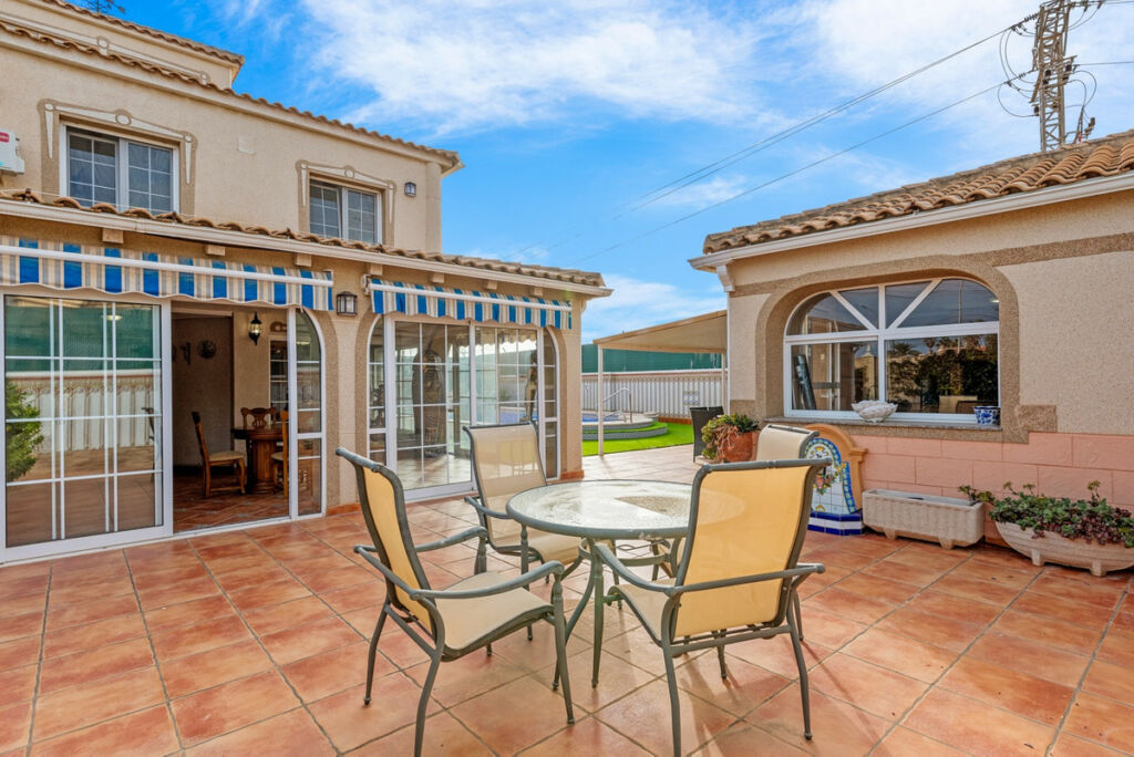 Townhouse Torrevieja Alicante - image 46