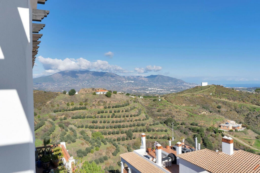 Penthouse Calahonda Málaga - image 46